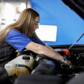 OE Spotlight: Ford Offers Scholarships For Auto Tech Trainees