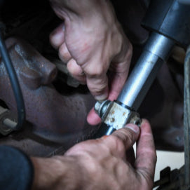 A Turn For The Better: Get Rid Of Steering Clunk In GM Truck