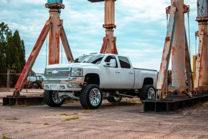 H8N-ONIT: Corey Lewis’ 2011 Silverado LML Duramax Head-Turner