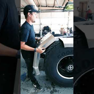 Heavy duty fenders for a heavy duty semi..