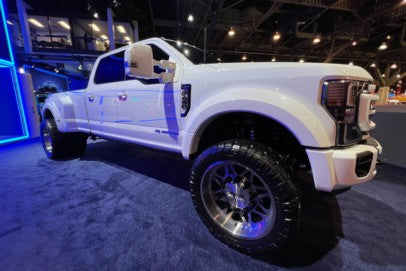 SEMA 2021: Ford’s 2022 F-450 Super Duty Platinum Crew Cab 4×4